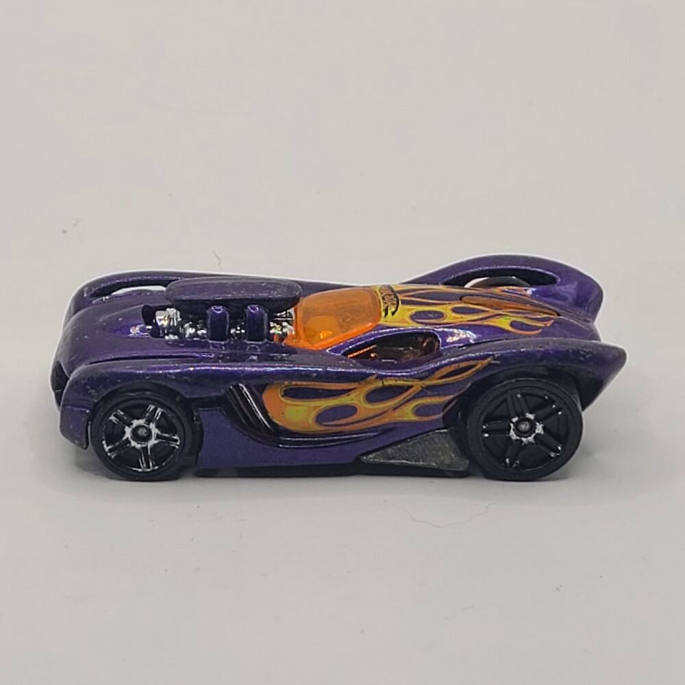 Vtg Hot Wheels 16 Angels Flames Race Car Diecast Purple Chrome 2003  1/64 Loose